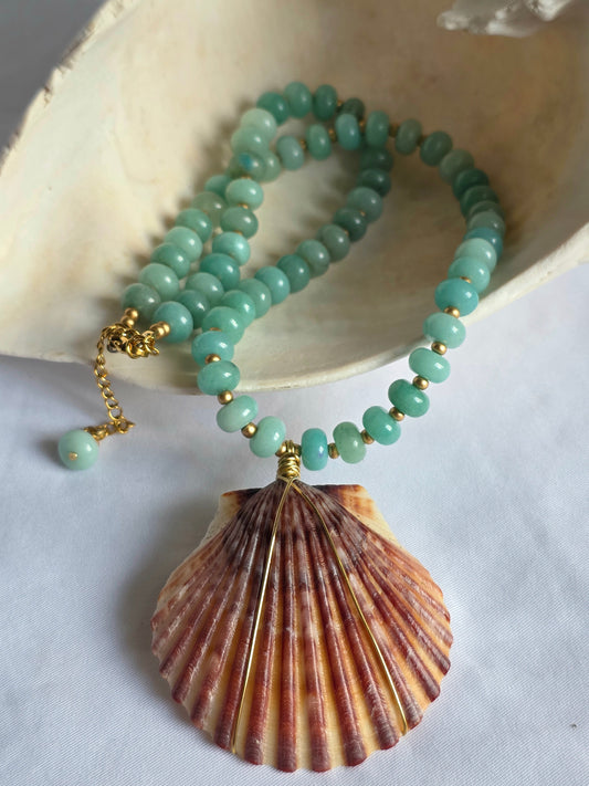 The Ronnie--Aventurine & Scallop